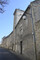 Vue du Castel-Franc à Vichy (Allier) depuis la rue Verrier. La tour d'escalier (fin XVe-début XVIe siècle) qui renferme un escalier à vis en pierre de taille est inscrite aux Monuments Historiques. 